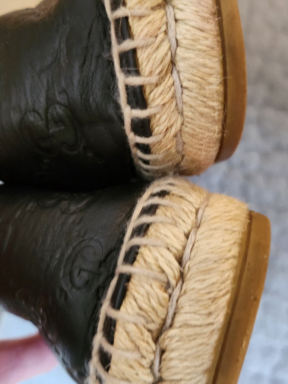 Gicci Leather Embroidered Monogram Black Espadrille Flats - Picture 6 of 12